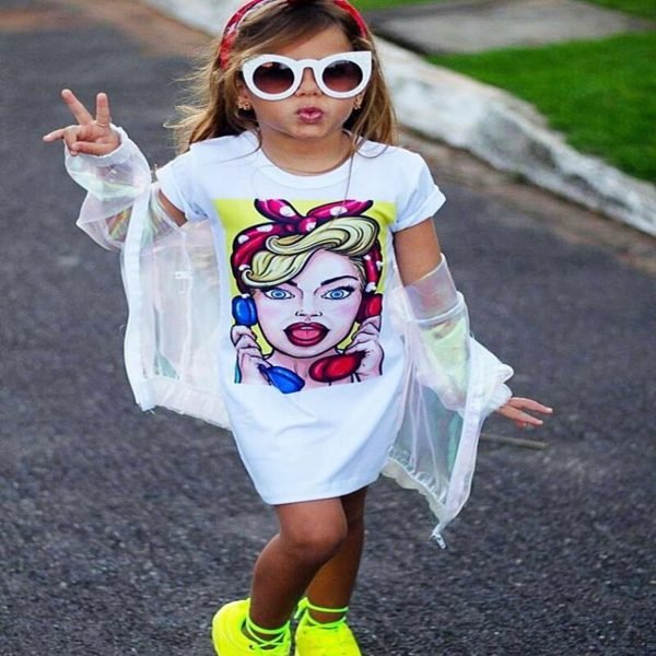 Liuliukd| Laser Cool Girl Outfit with white Long Style T-shirt, Model Picture